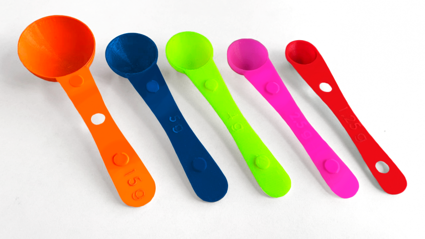 cucharas-fondo-blanco-3-846×476